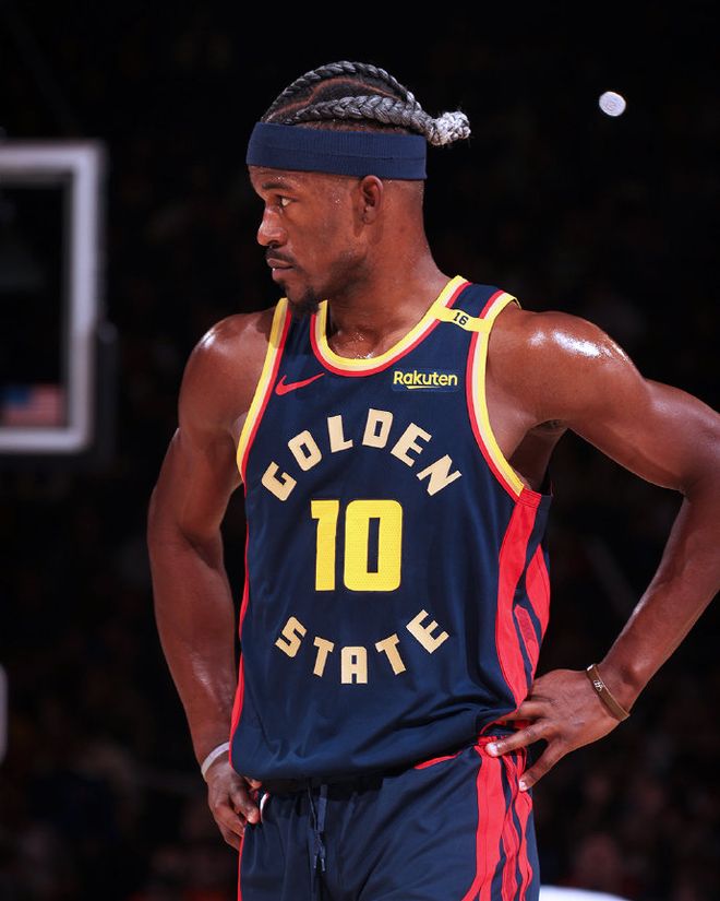 九游体育-巴特勒官方宣布败北新规，快船引发争议！观众掌声雷动-九游体育