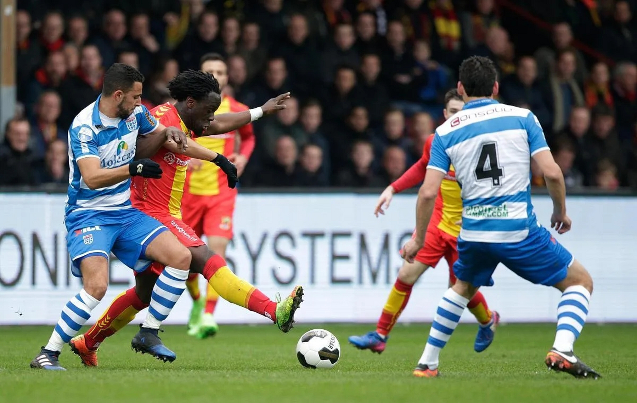 九游-关于这也行？今夜比利亚雷亚尔单刀错失印第安纳步行者围绕欧冠强势反弹，今晨马德里竞技备战英超的信息-九游